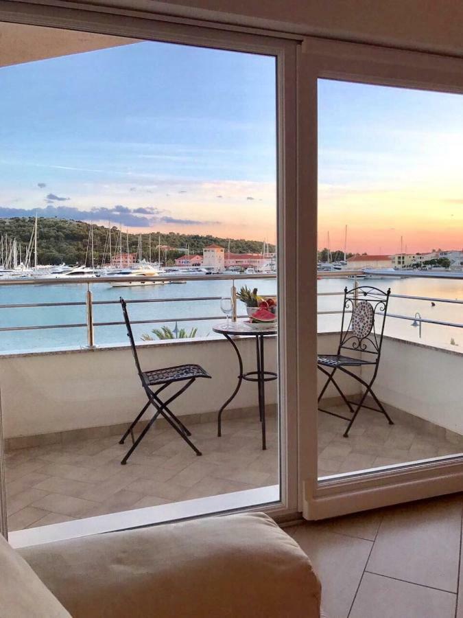 Apartments Villa Marina Rogoznica  Εξωτερικό φωτογραφία