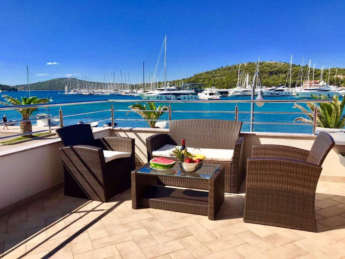 Apartments Villa Marina Rogoznica  Εξωτερικό φωτογραφία